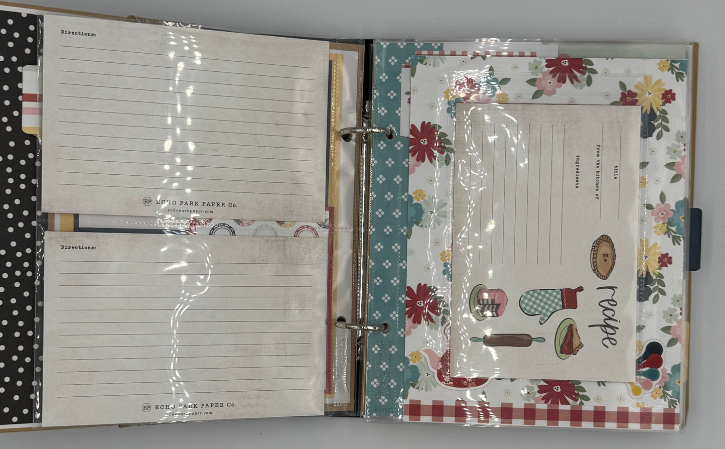 Mom's Kitchen- Photo Scrapbook Recipe 6X8 Album (Pre-made)