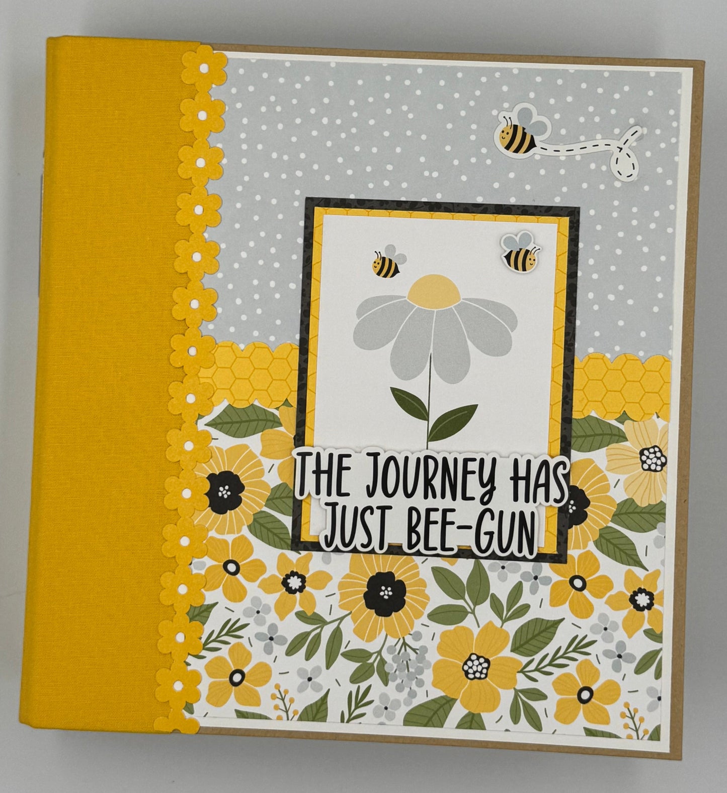 Baby Girl/Boy Neutral-6X8 Scrapbook Photo Album (Pre-made)