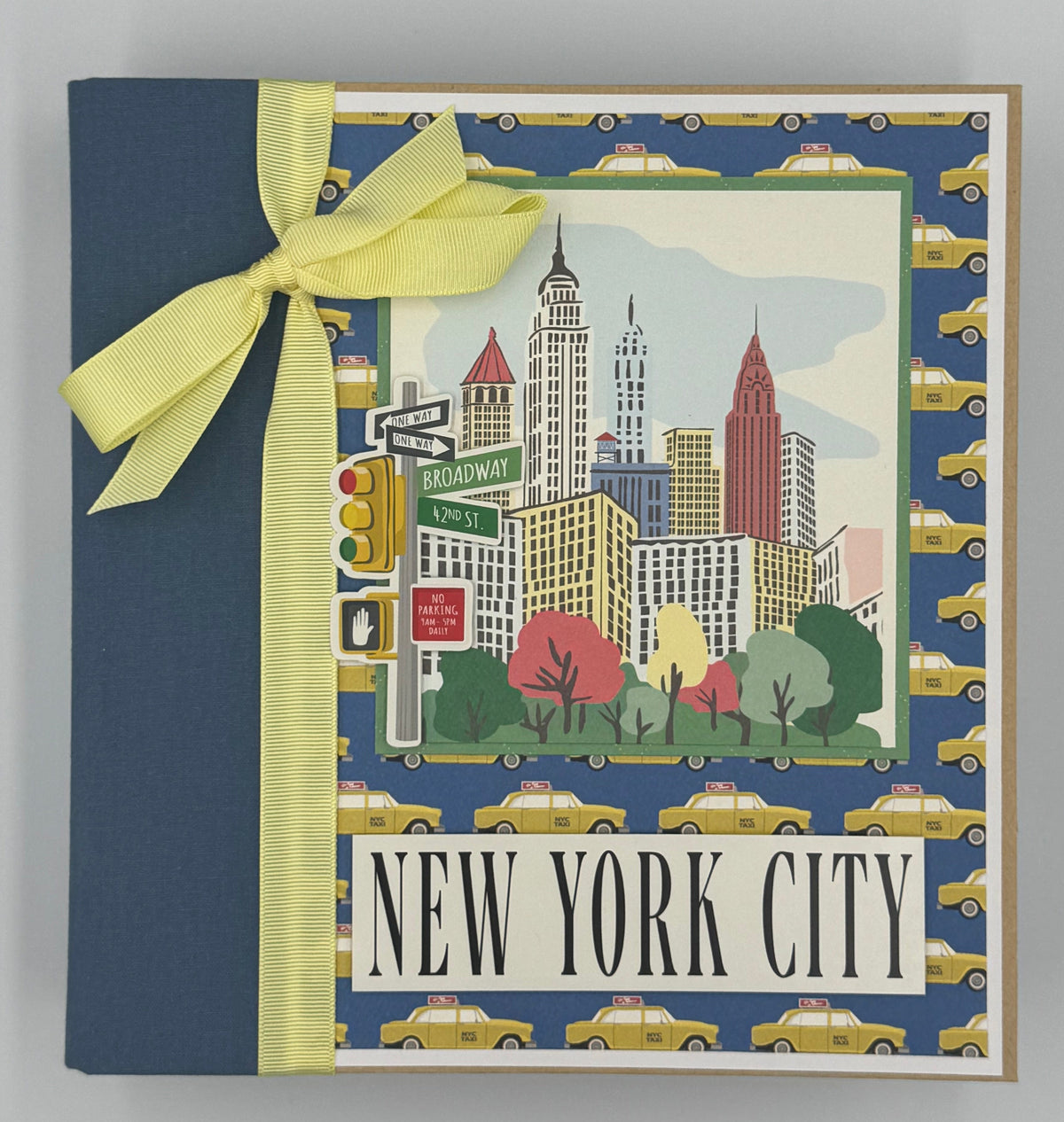 New York-6X8 Scrapbook Photo Album (Pre-made)